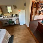 Roskeen House Nocleg ze śniadaniem Tierna