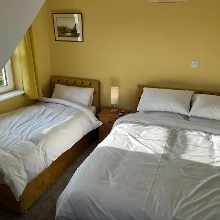 Bed and Breakfast Roskeen House Tierna
