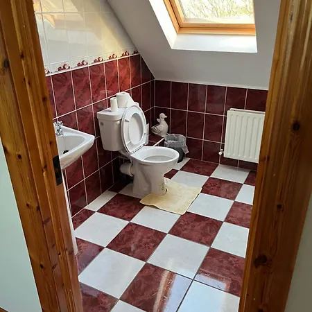 Roskeen House Bed & Breakfast