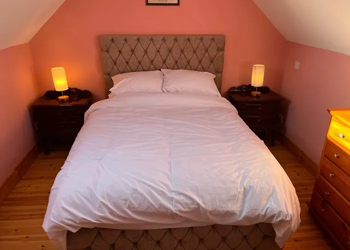 Roskeen House Tierna